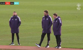 英超对手丢分曼联有望保四冲三！卡里克誓要破密集，期待埃弗顿挑战