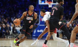 鲍威尔32分马克西空砍27分 热火擒76人4连胜