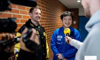 德甲为樊振东3改规则！郝帅直播爆料：蓝色球衣停令首次作废！